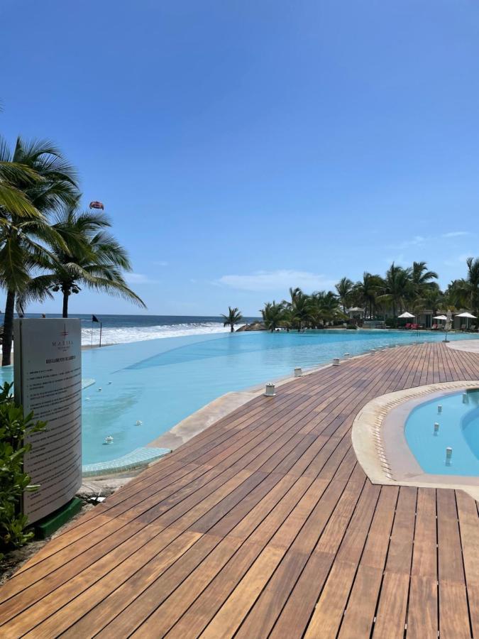 Bay View Grand Marina Ixtapa Condo En Pie De Playa Luaran gambar