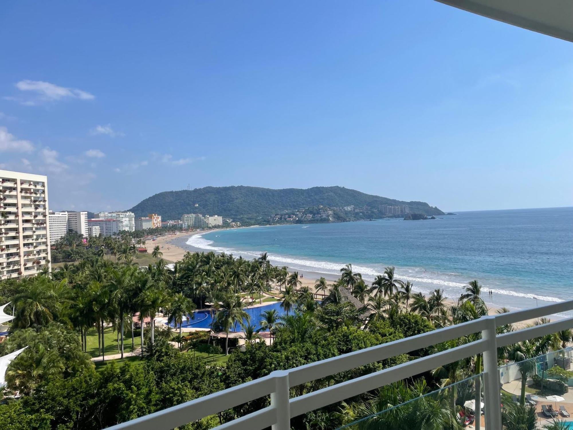 Bay View Grand Marina Ixtapa Condo En Pie De Playa Luaran gambar