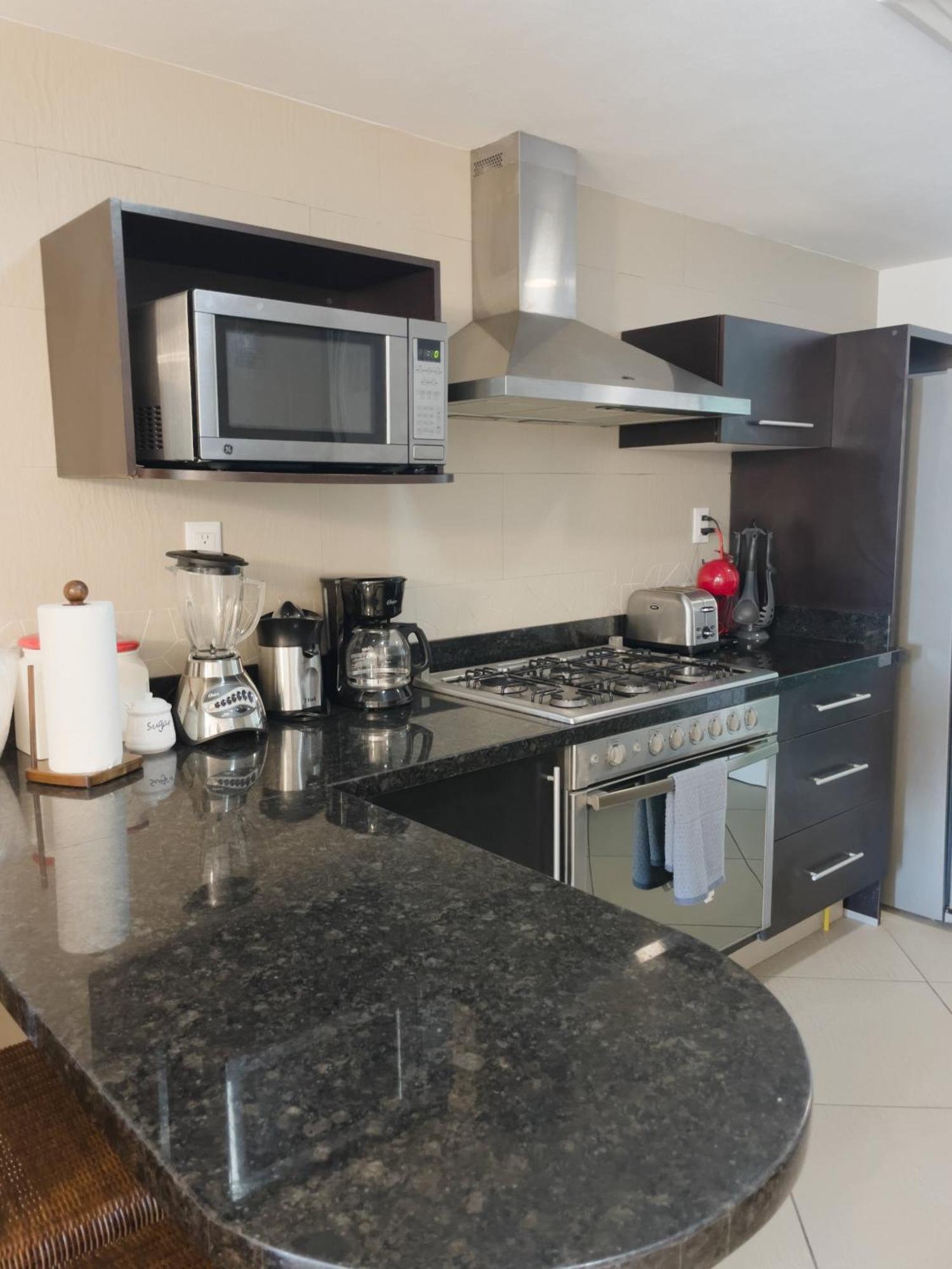 Bay View Grand Marina Ixtapa Condo En Pie De Playa Luaran gambar