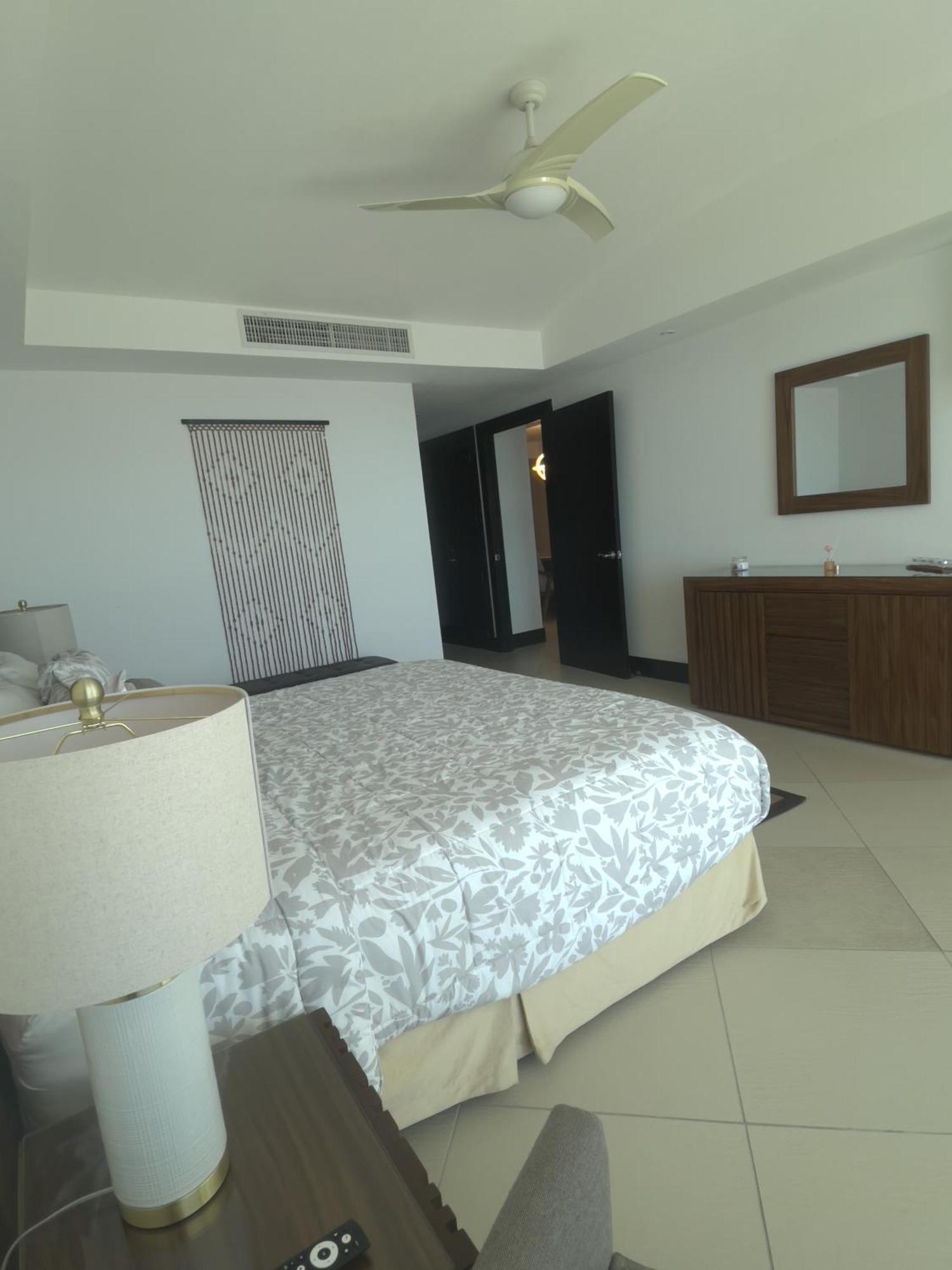 Bay View Grand Marina Ixtapa Condo En Pie De Playa Luaran gambar